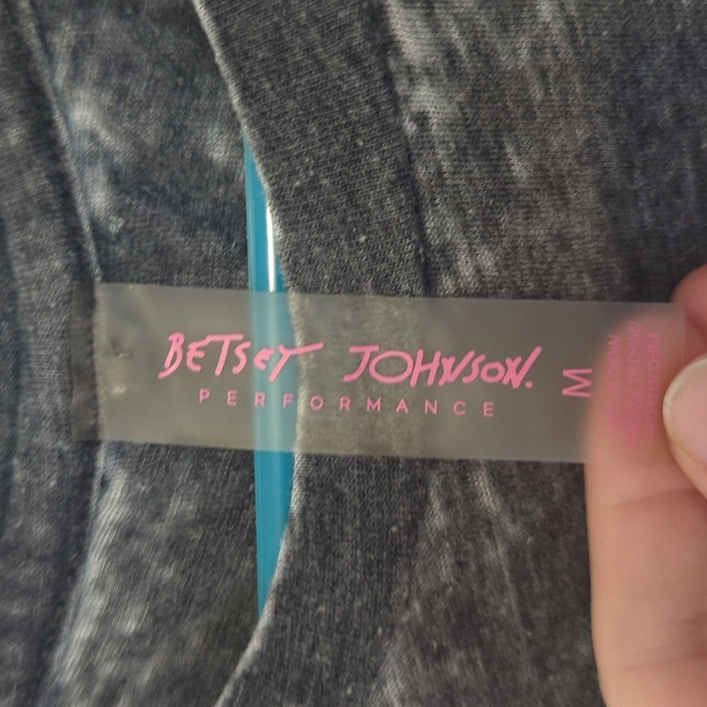 Champagne For Betsey Johnson Gray Preformance Mineral-Wash Tank Top Medium M - Picture 2 of 7